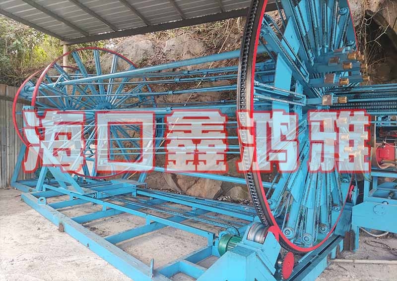 北京涵管、预制水泥管-滚焊机